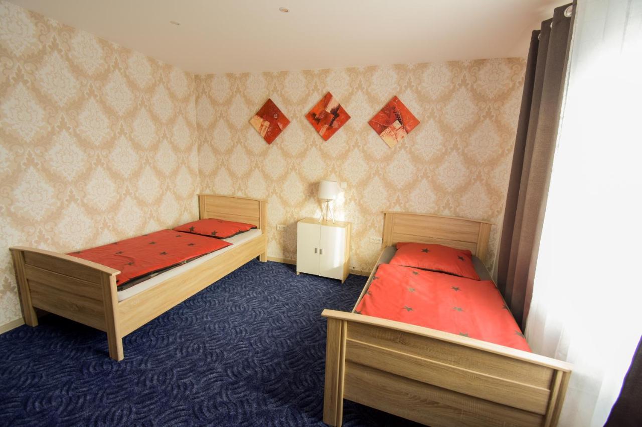 Mainzimmer - Business Apartments Hasloch  Екстер'єр фото