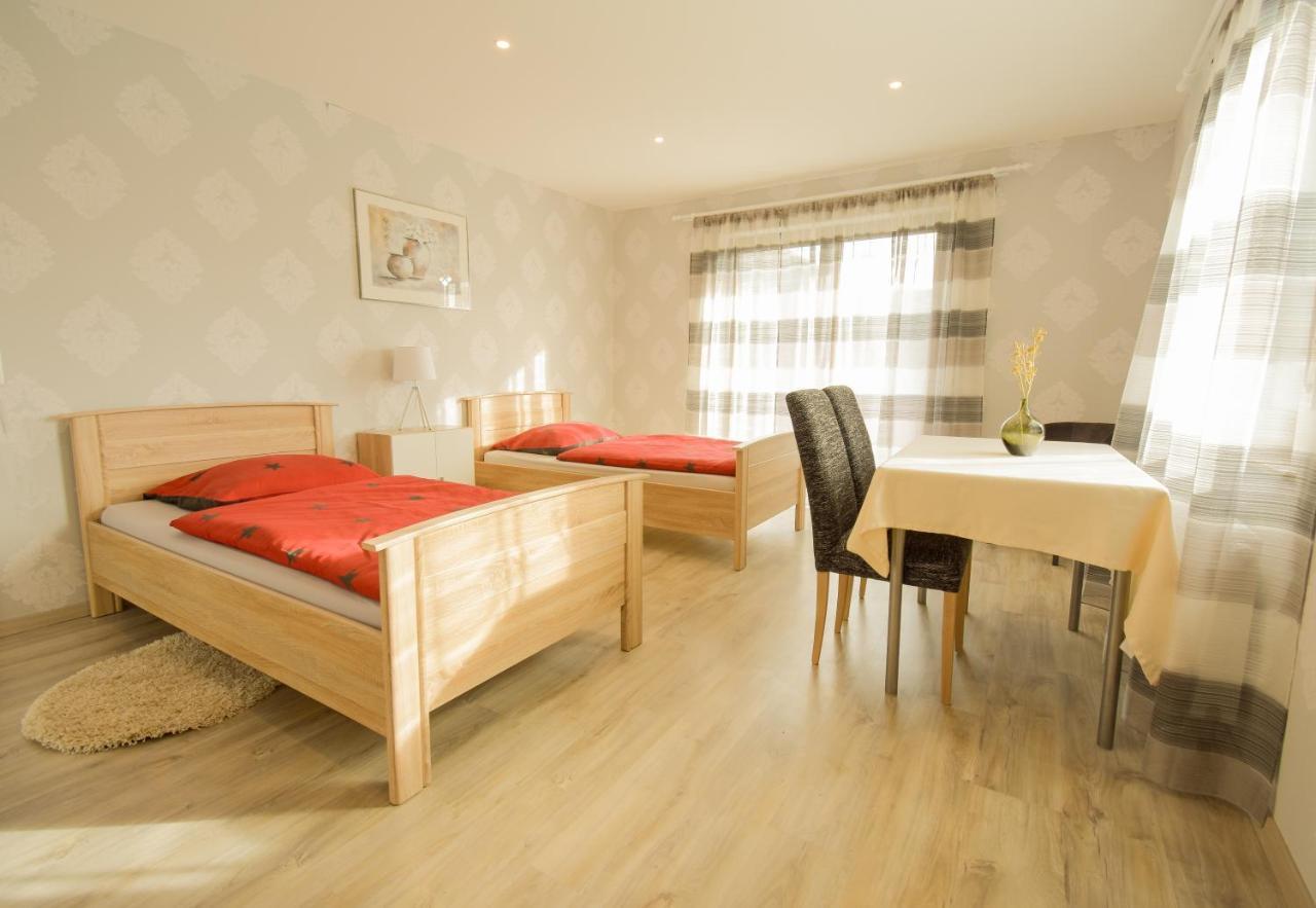 Mainzimmer - Business Apartments Hasloch  Екстер'єр фото